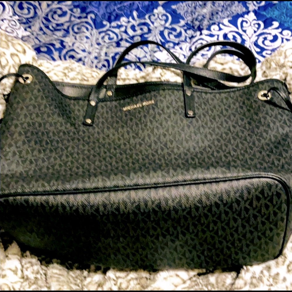Michael Kors Tote